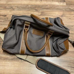 Tommy Hilfiger Travel Duffle Bag Classy 19in  With Shoulder Strap